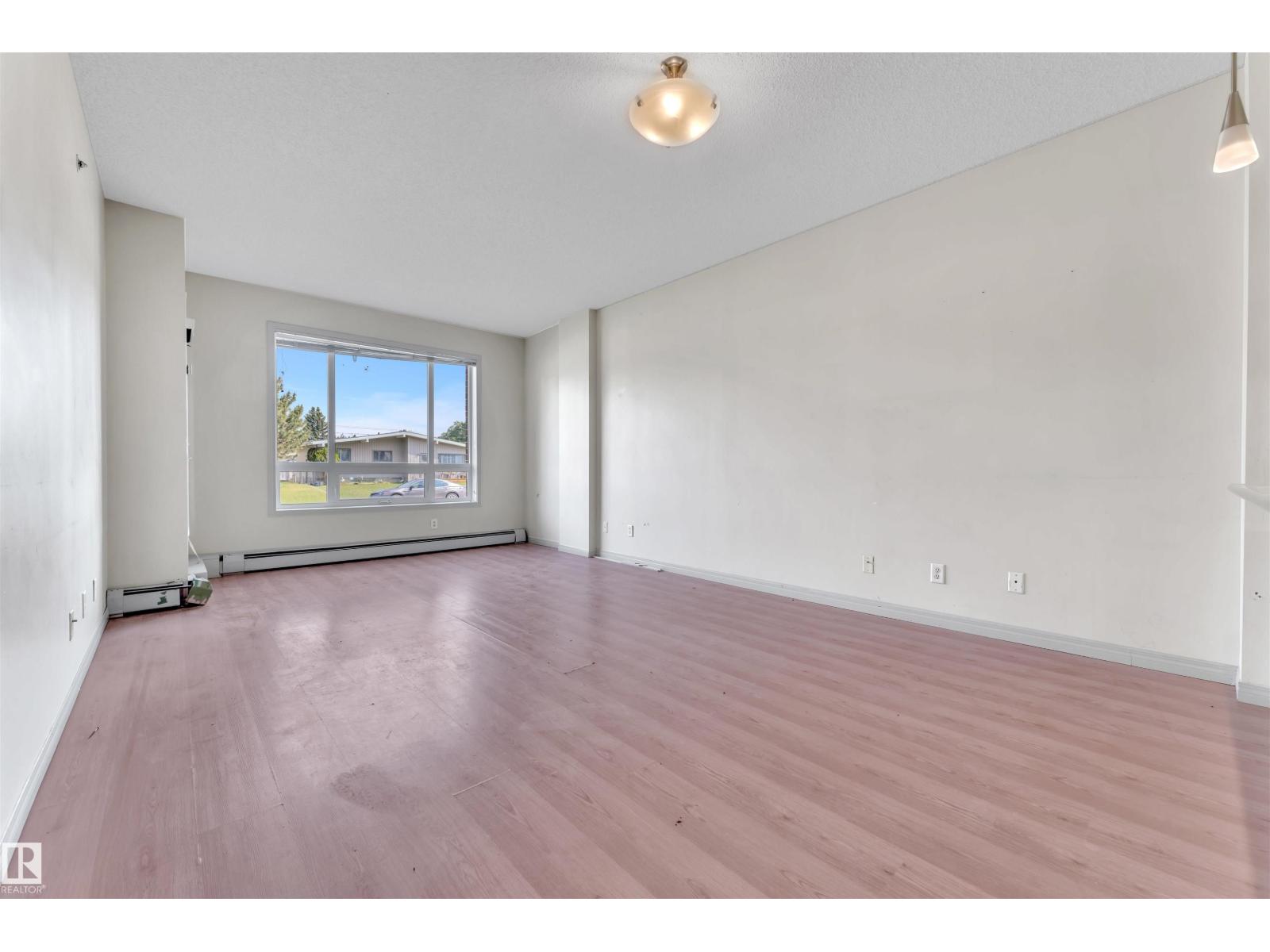 Single Family House for Sale in #   Avenue NW Edmonton 