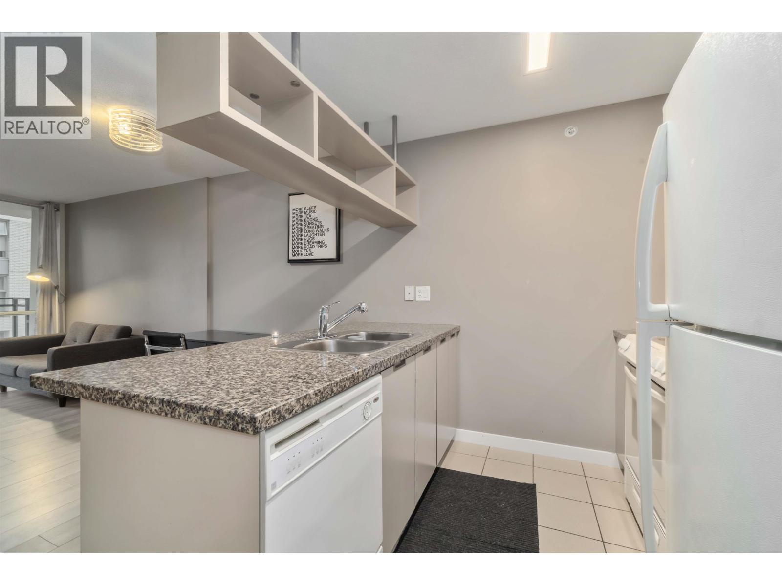 613 1082 SEYMOUR STREET, Vancouver