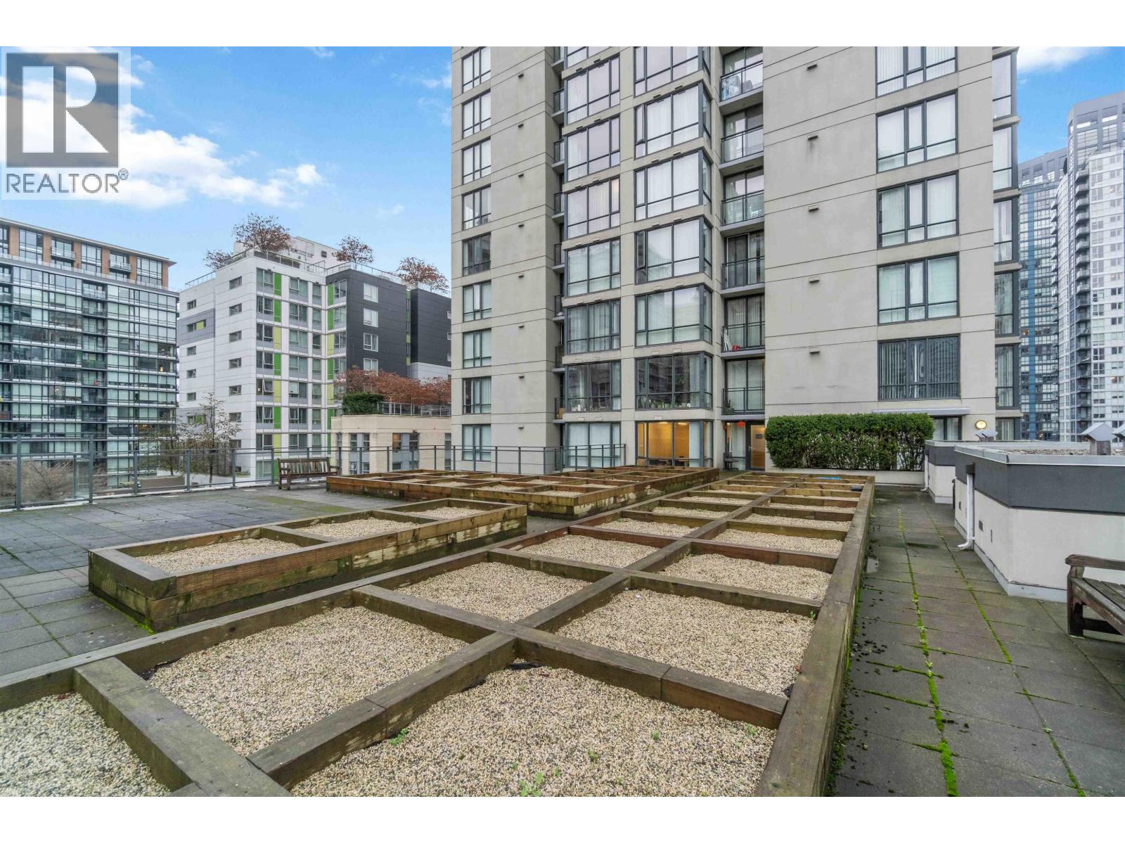 613 1082 SEYMOUR STREET, Vancouver