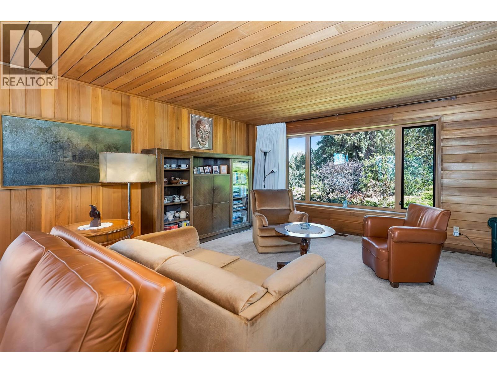 460 Crestview Drive, Coldstream