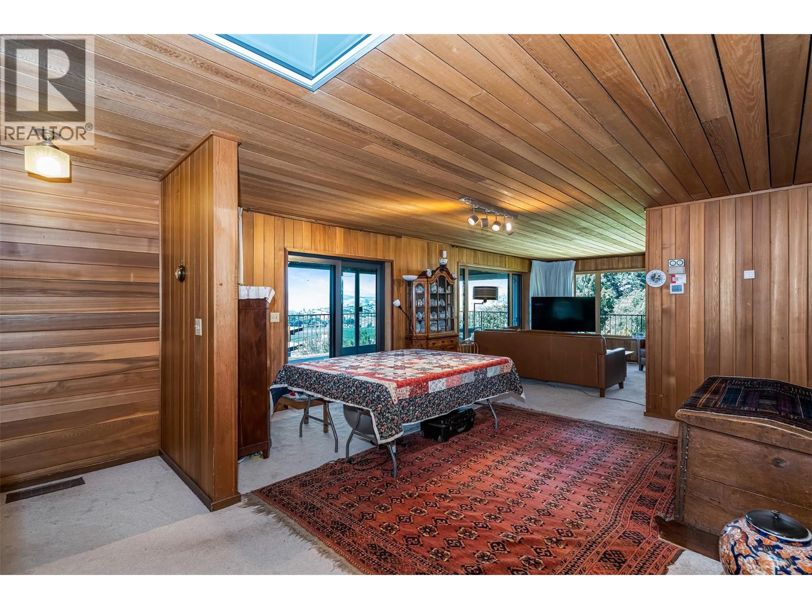 460 Crestview Drive, Coldstream