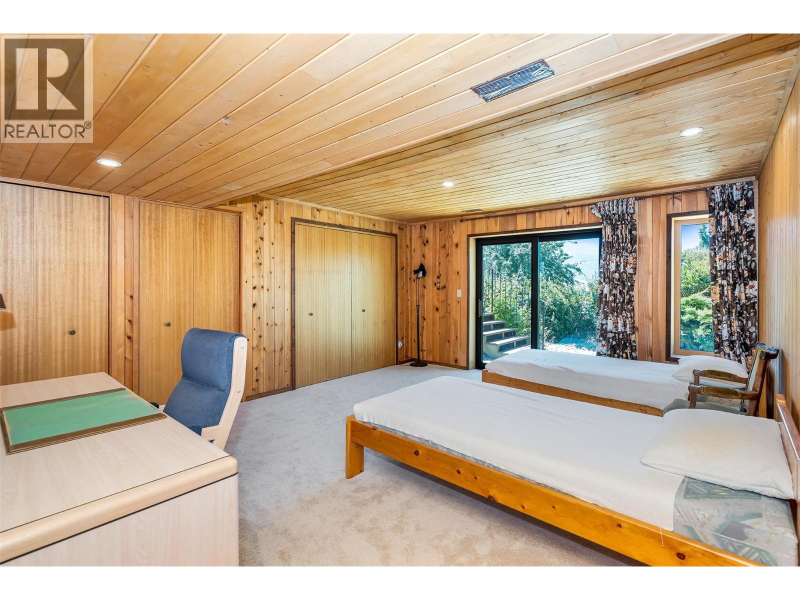 460 Crestview Drive, Coldstream