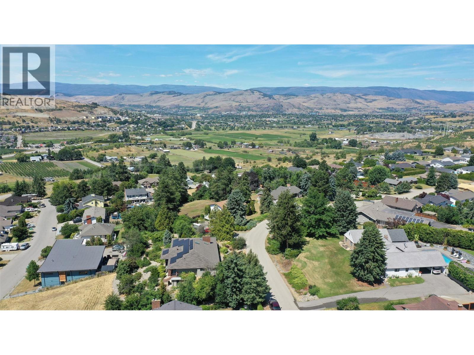 460 Crestview Drive, Coldstream