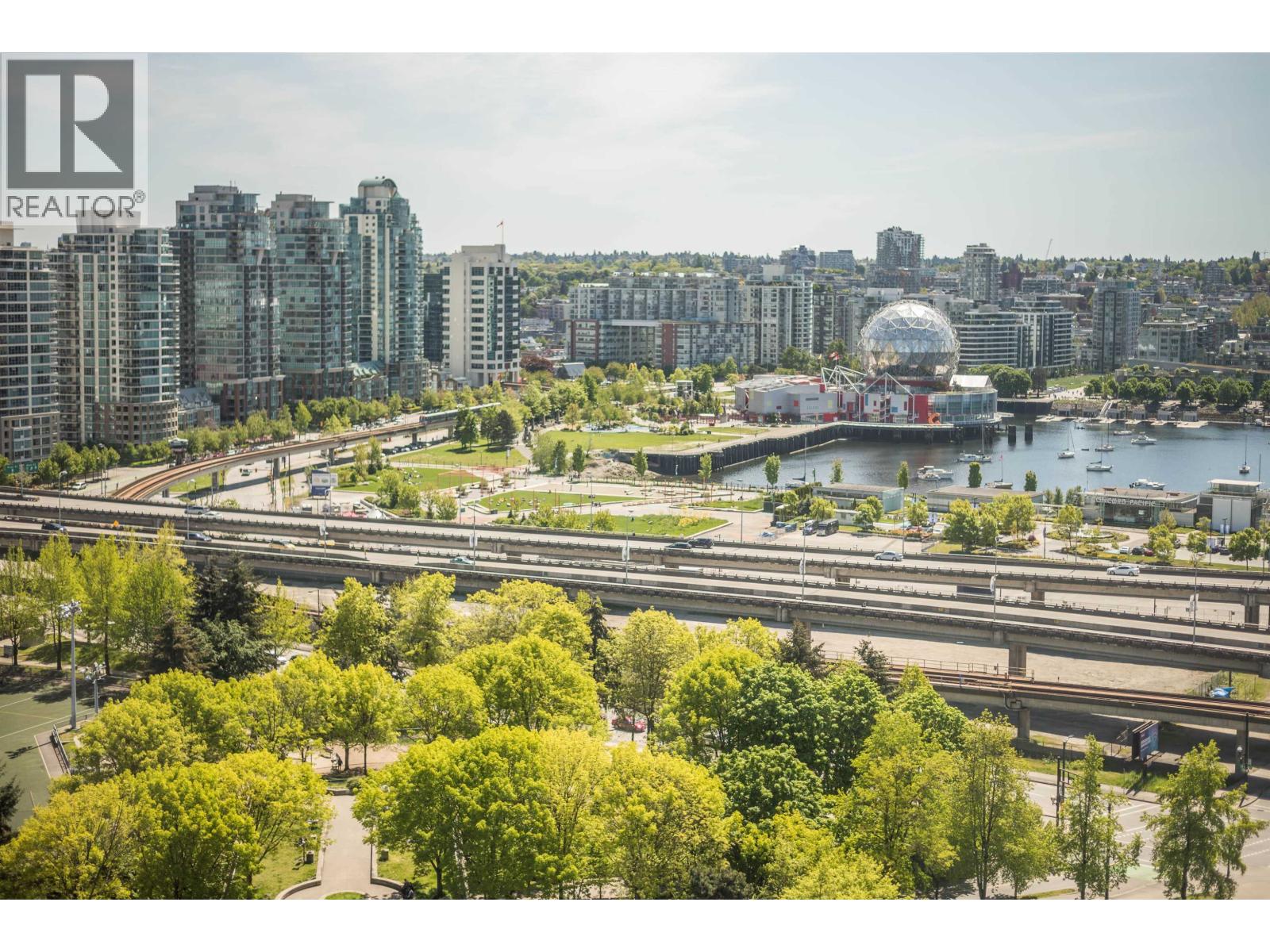 2208 63 KEEFER PLACE, Vancouver