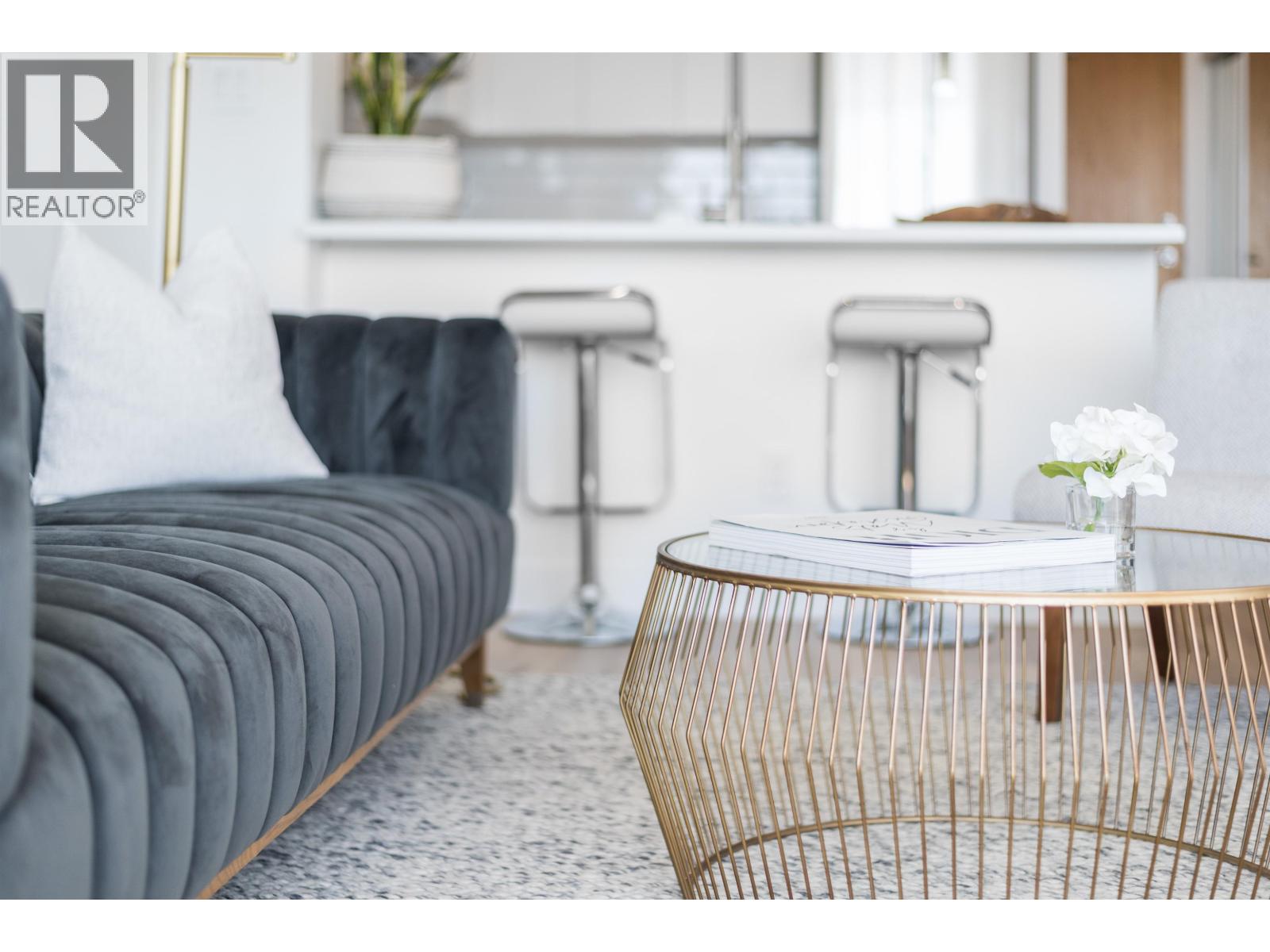 2208 63 KEEFER PLACE, Vancouver