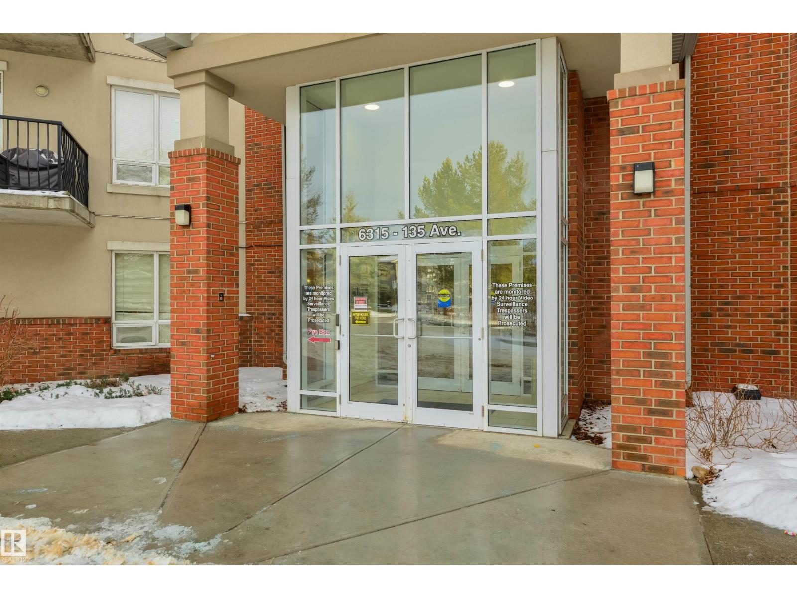 #307 6315 135 AV NW, Edmonton