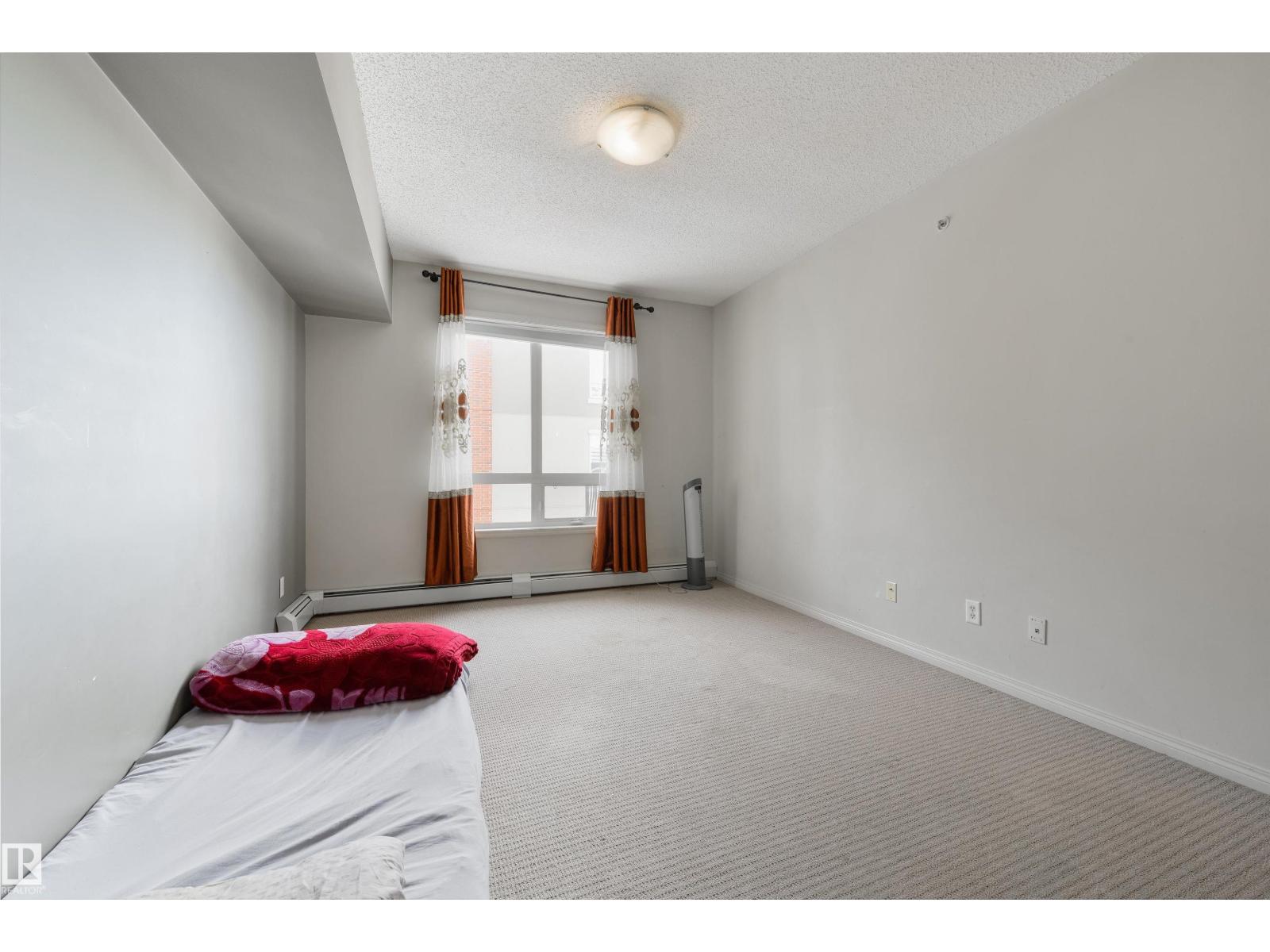 #307 6315 135 AV NW, Edmonton