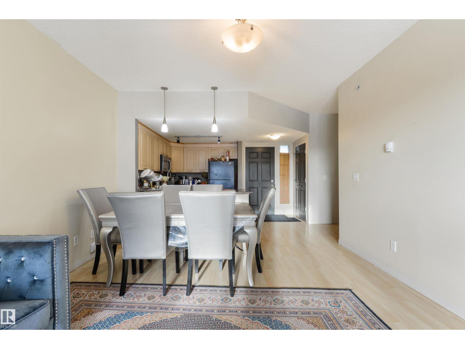 #307 6315 135 AV NW, Edmonton