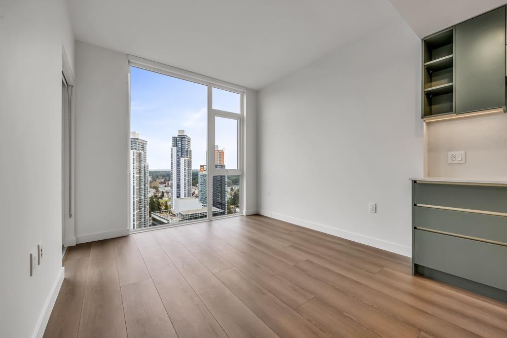 2801 13573 98 AVENUE, Surrey