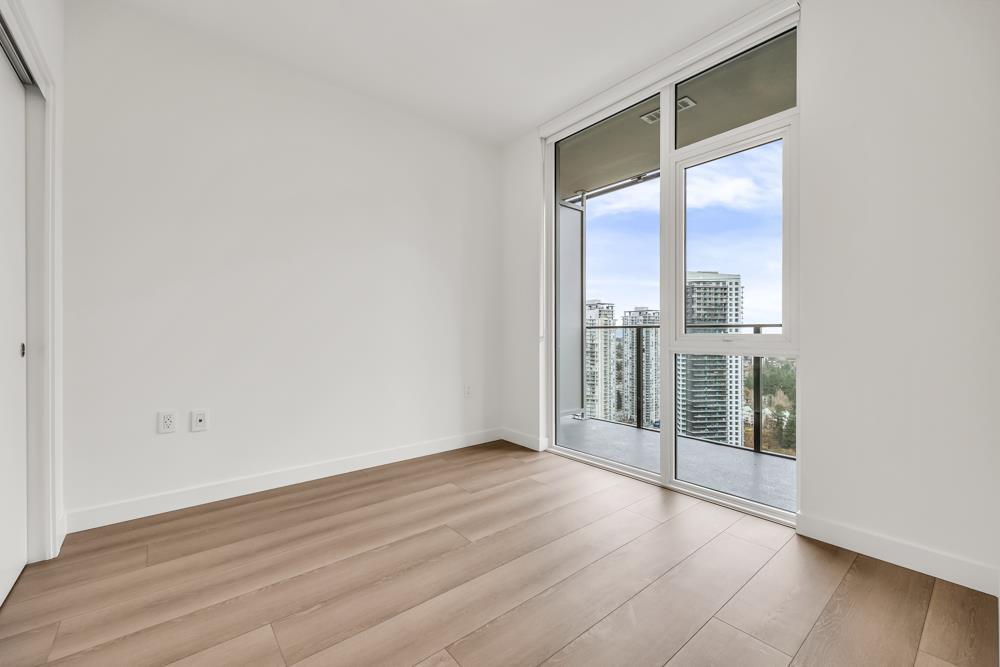 2801 13573 98 AVENUE, Surrey