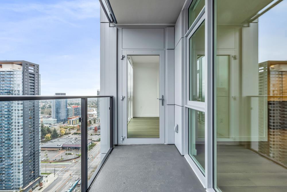 2801 13573 98 AVENUE, Surrey