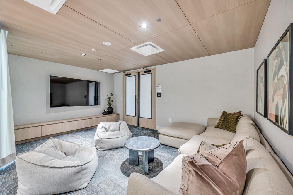 2901 13573 98A AVENUE, Surrey