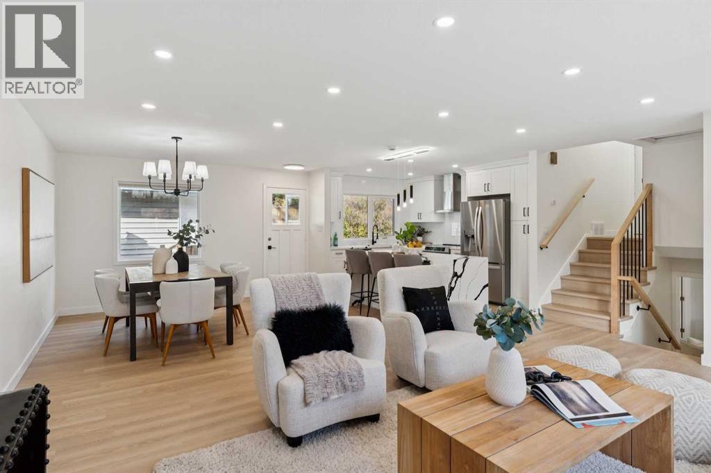 Single Family House 4 Level for Sale in  Oakhill Drive SW Oakridge Calgary 