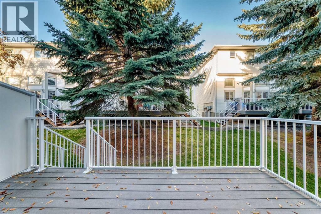 Single Family House 4 Level for Sale in  Kingsland Court SW Kingsland Calgary 
