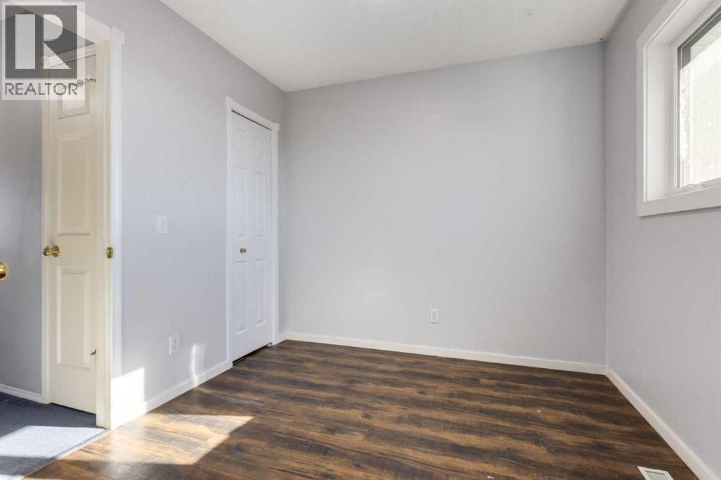 Single Family House for Sale in  Covewood Park NE Coventry Hills Calgary 