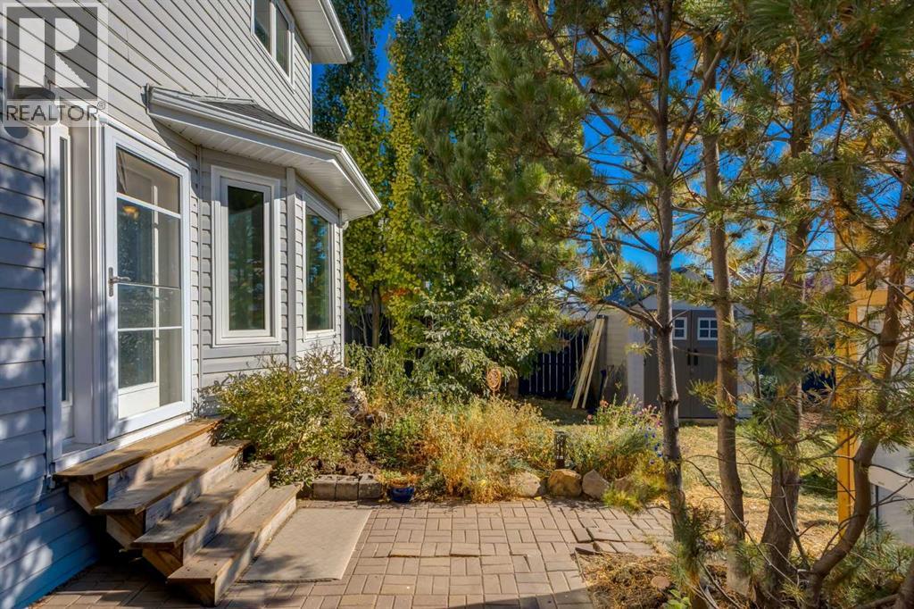 Single Family House for Sale in  Covewood Park NE Coventry Hills Calgary 