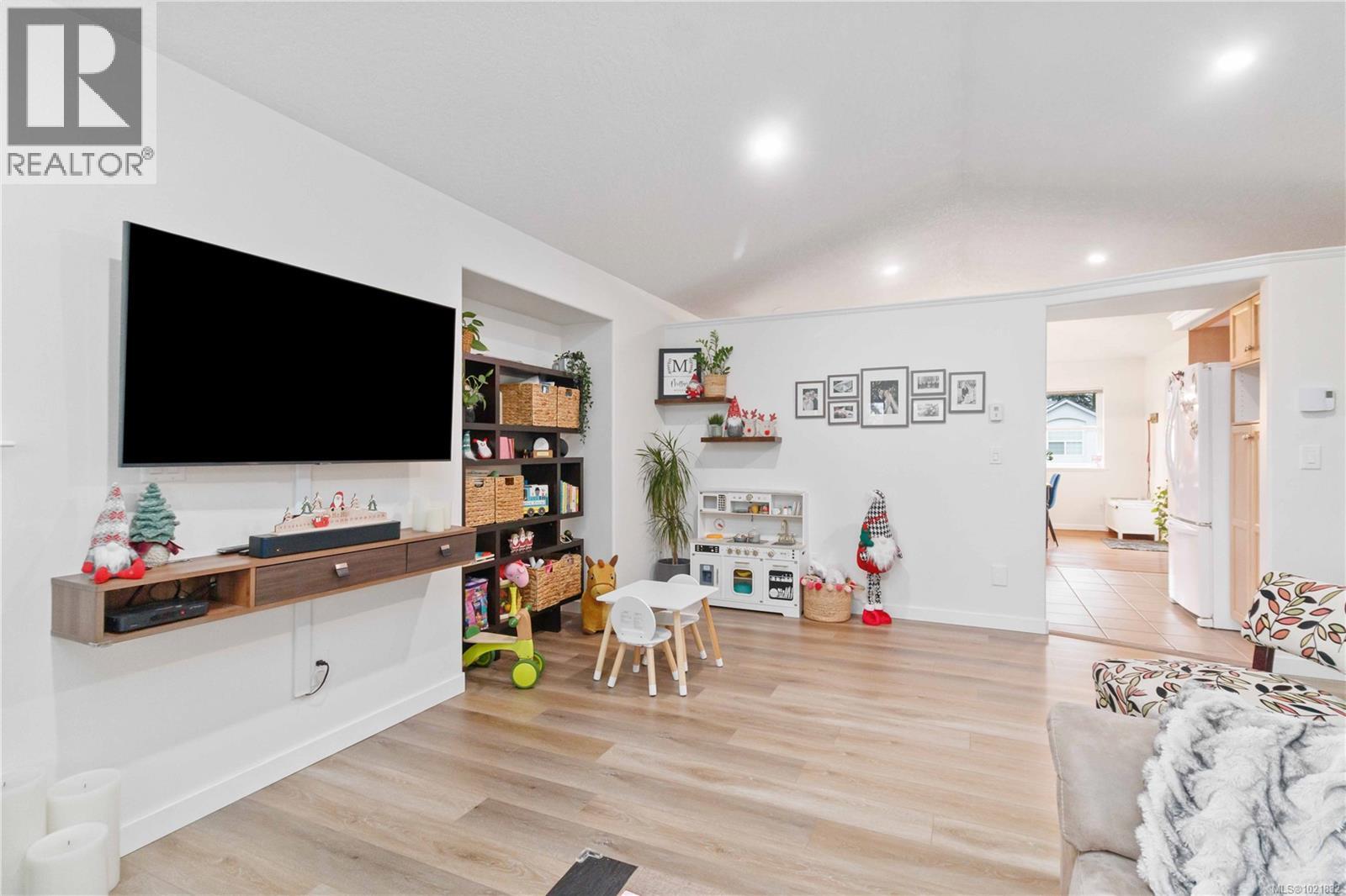 A 3037 Pickford Rd, Colwood