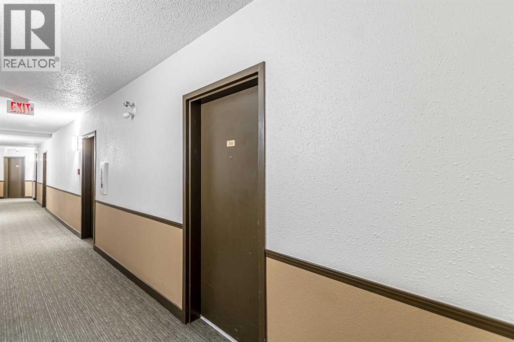 Single Family House for Sale in   Dover Point SE Dover Calgary 