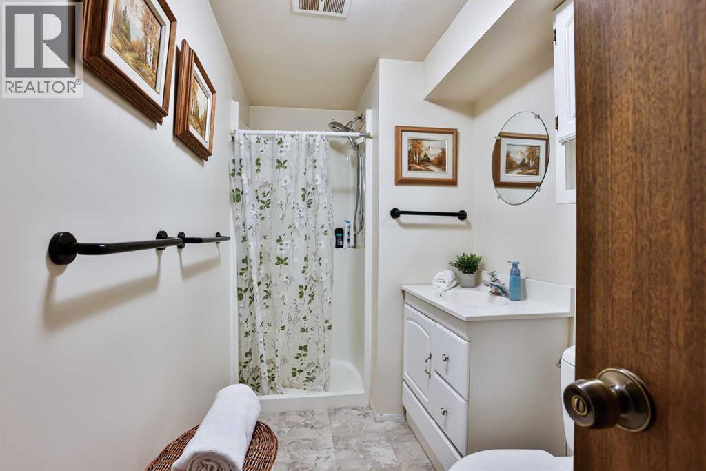 Single Family House Bungalow for Sale in   Street S Victoria Park Lethbridge 