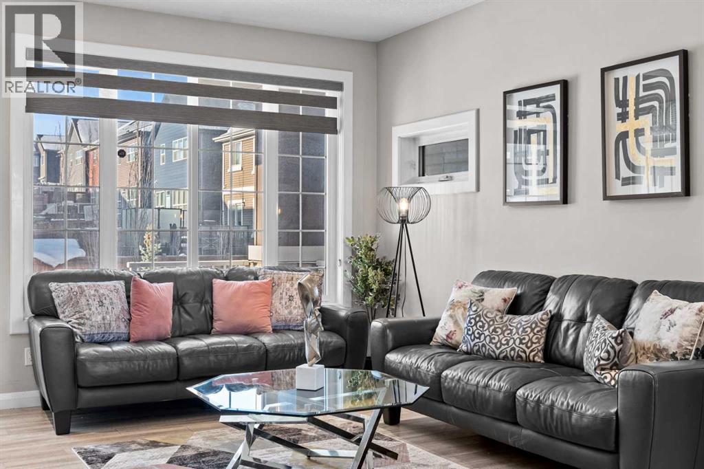 Single Family House for Sale in  Evanscrest Heights NW Evanston Calgary 