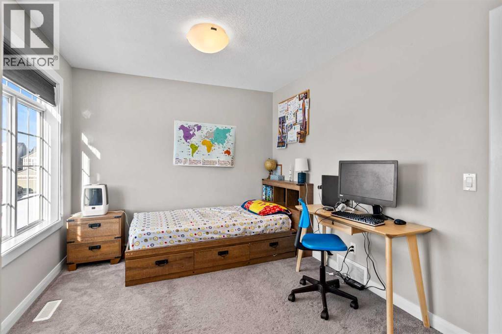 Single Family House for Sale in  Evanscrest Heights NW Evanston Calgary 