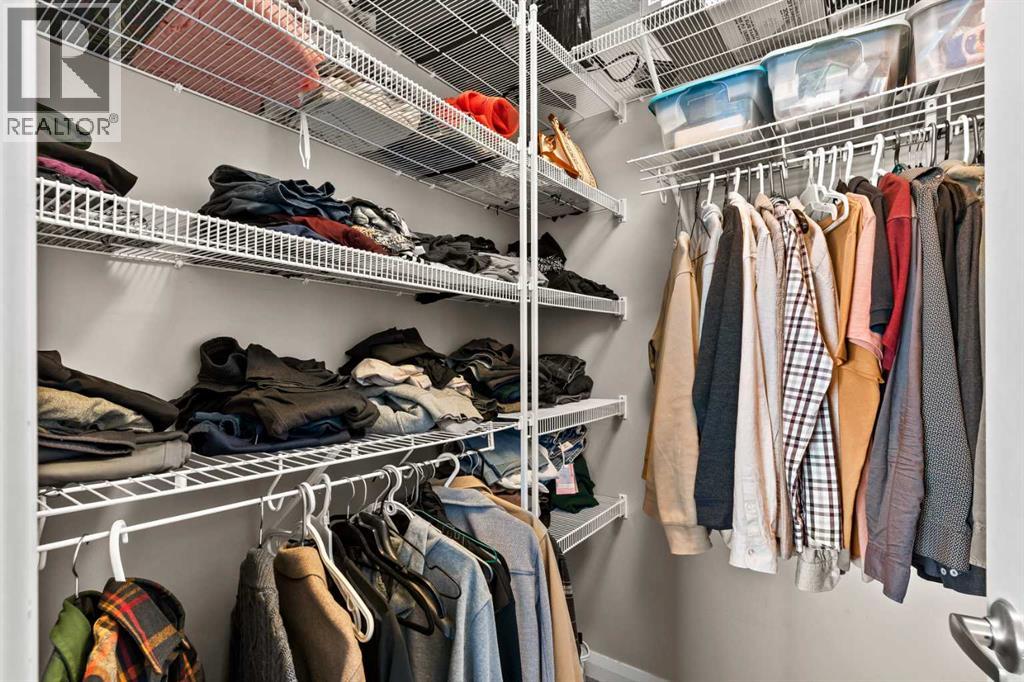 Single Family House for Sale in  Evanscrest Heights NW Evanston Calgary 