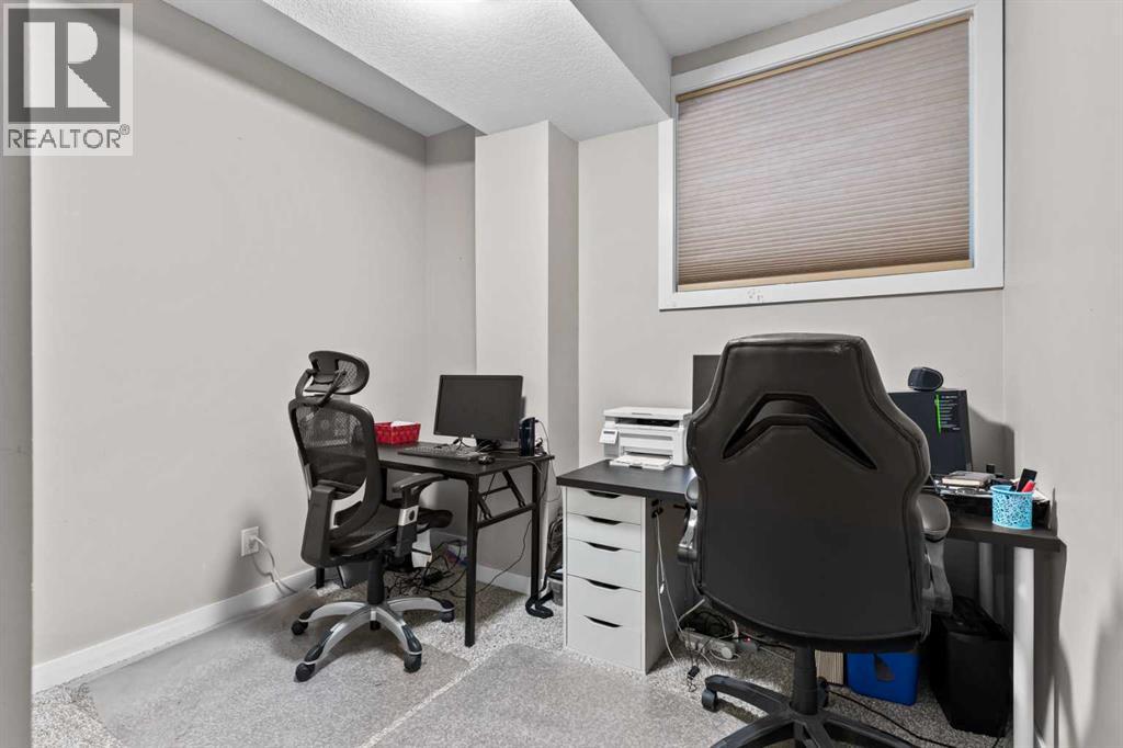 Single Family House for Sale in  Evanscrest Heights NW Evanston Calgary 