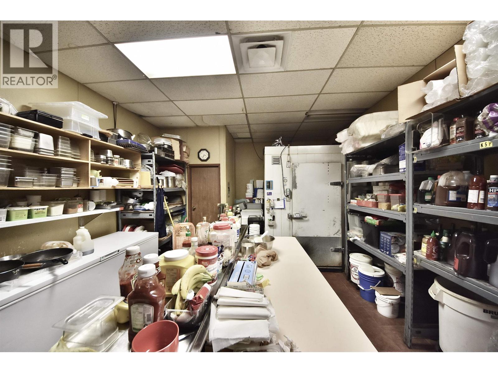 Business in Delta - Image 15