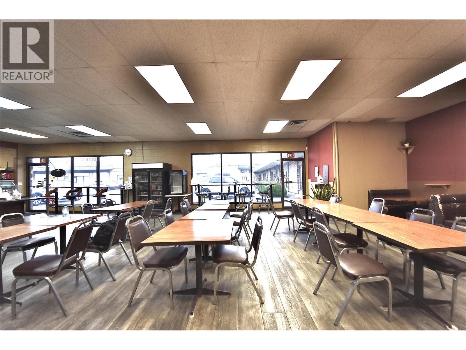 Business in Delta - Image 10