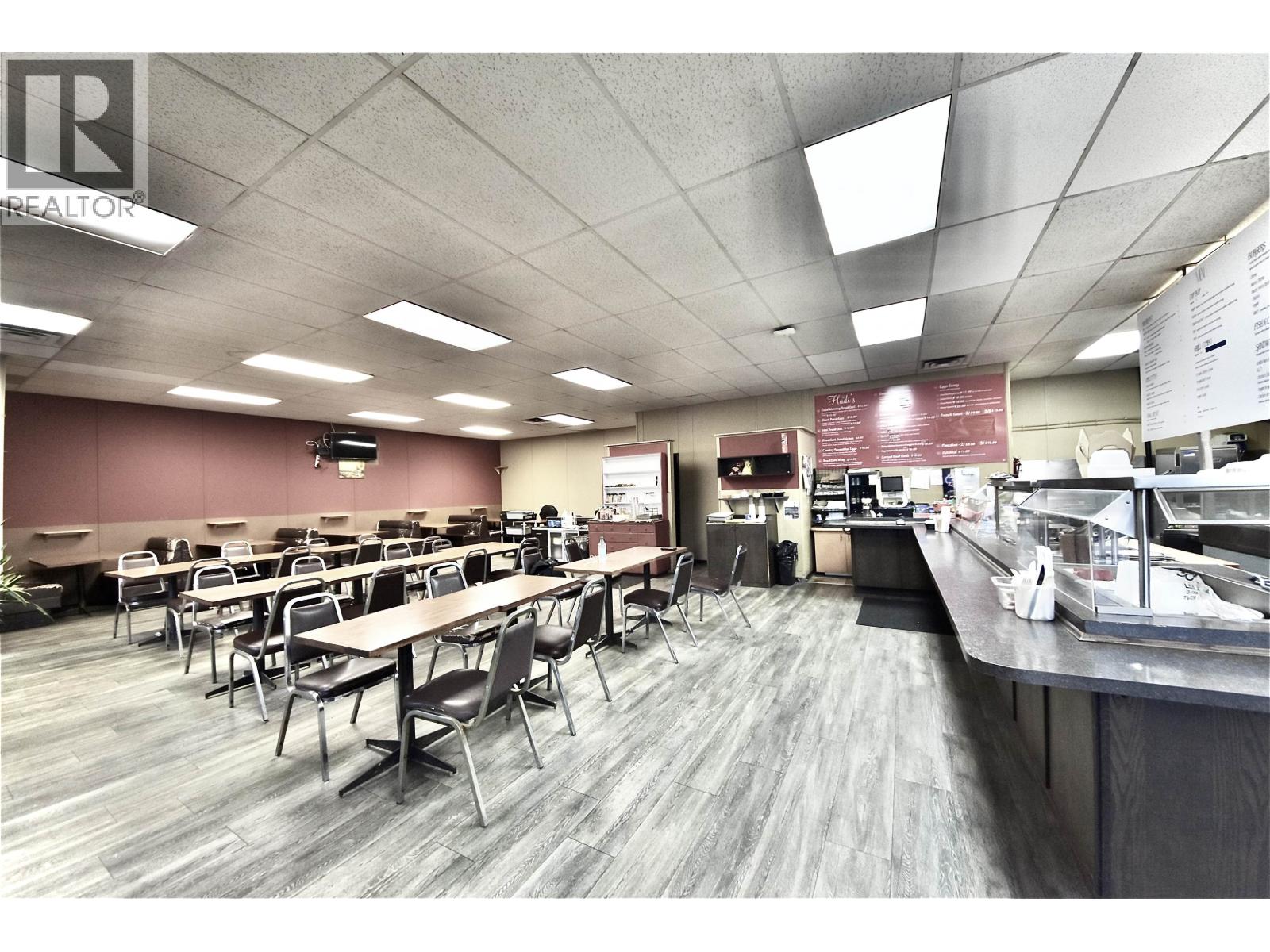 Business in Delta - Image 2