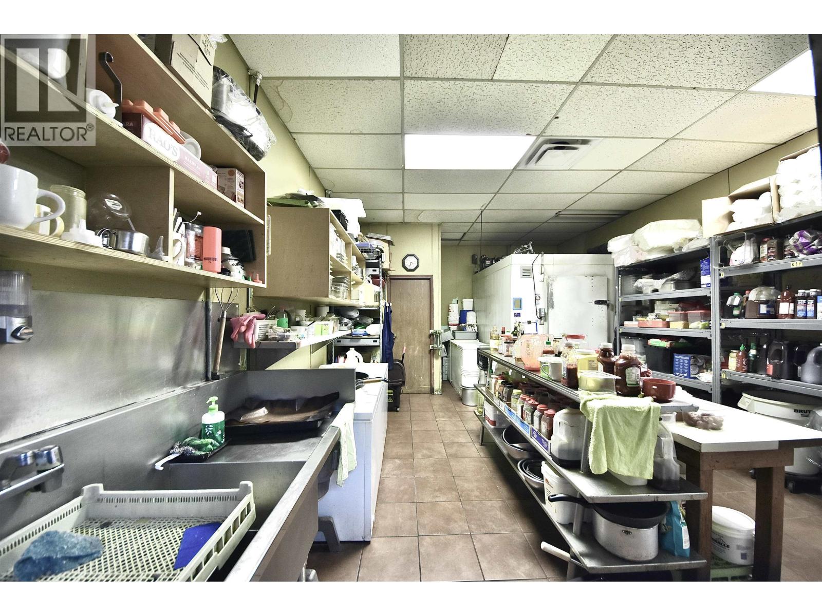 Business in Delta - Image 6