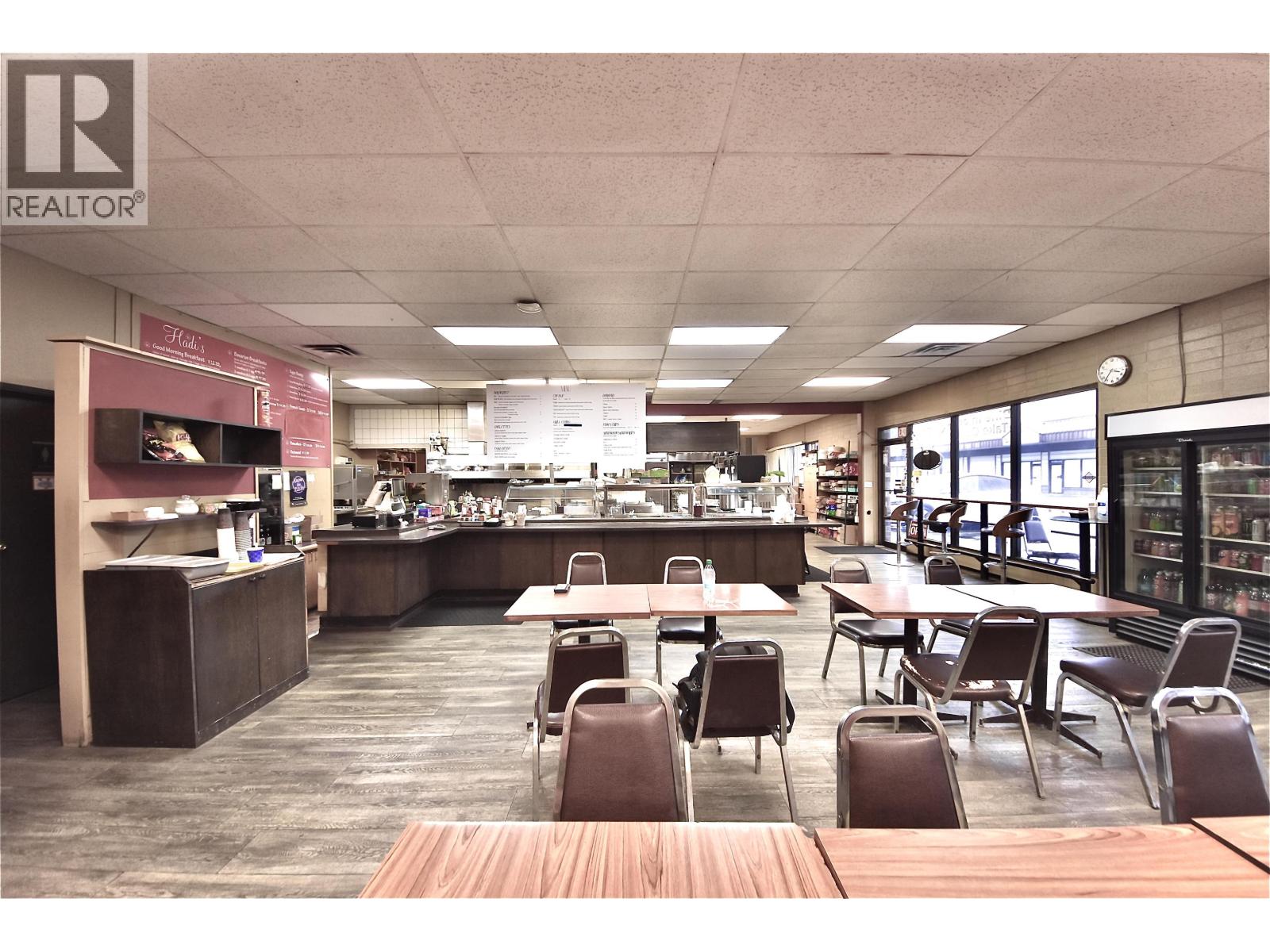 Business in Delta - Image 17