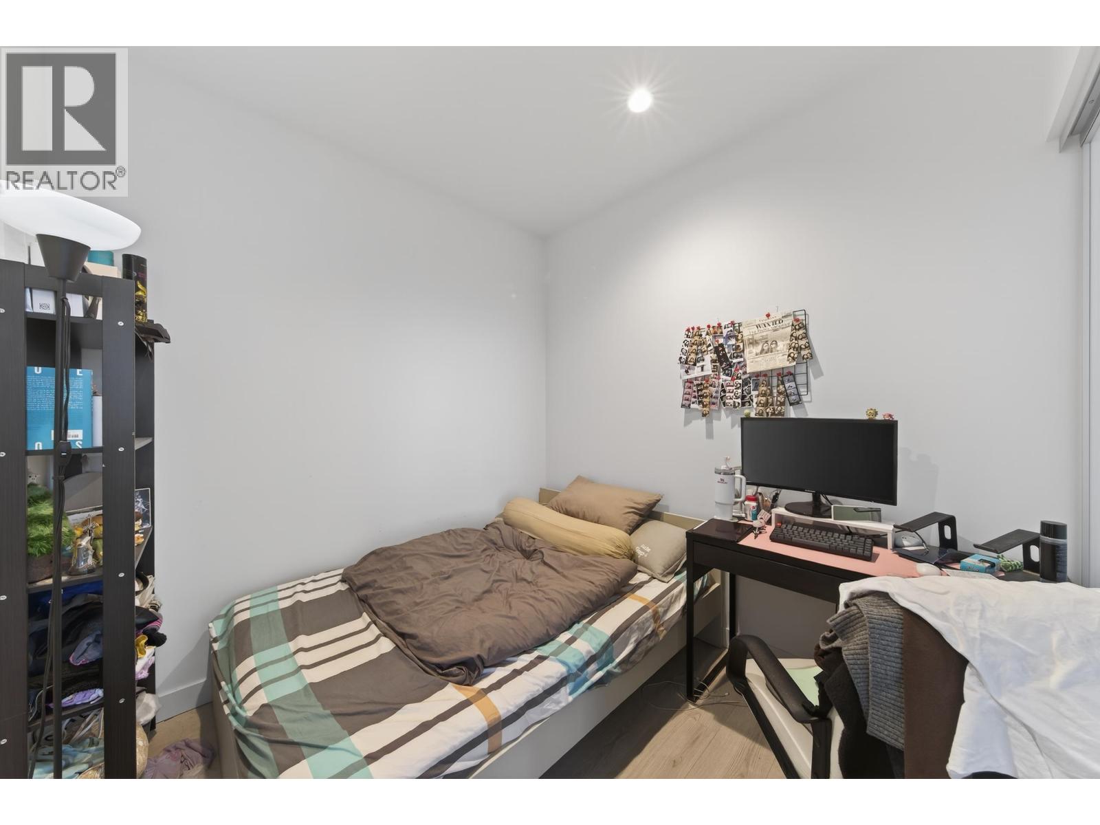 3402 6080 MCKAY AVENUE, Burnaby