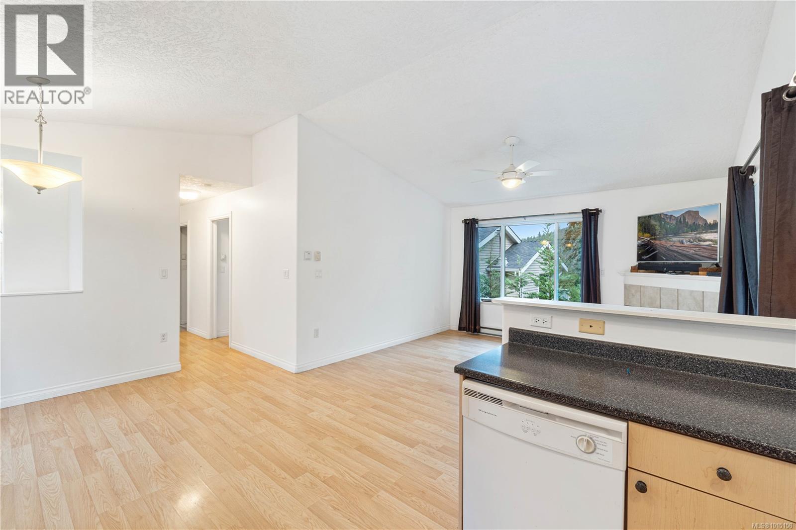 1684 Lailah's Loop, Qualicum Beach