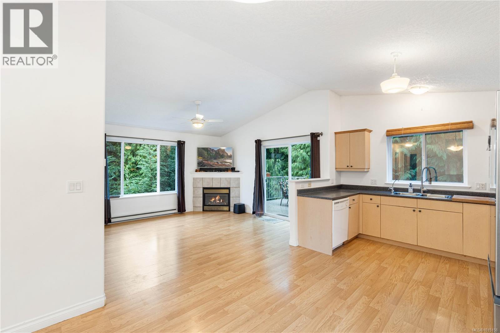 1684 Lailah's Loop, Qualicum Beach