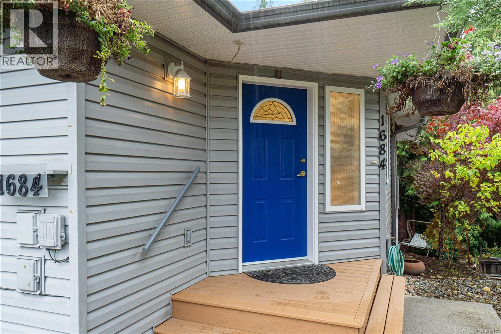 1684 Lailah's Loop, Qualicum Beach