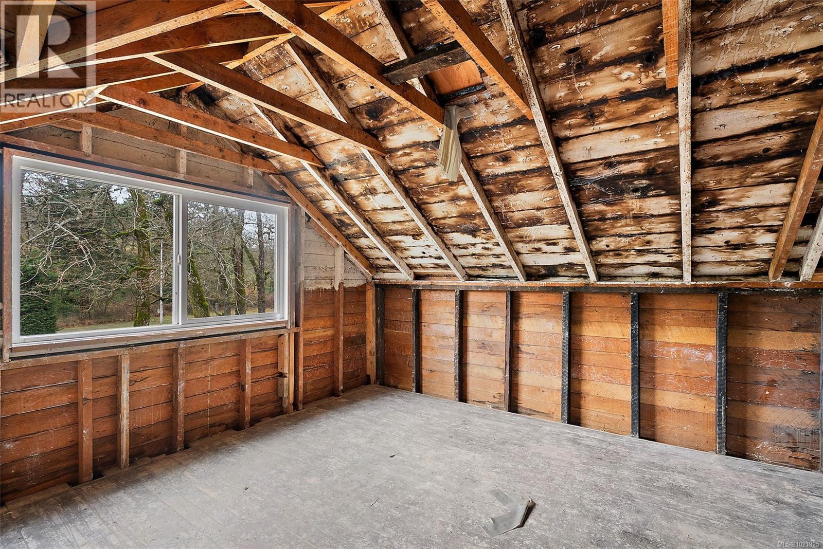 1826 Cedar Hill Cross Rd, Saanich