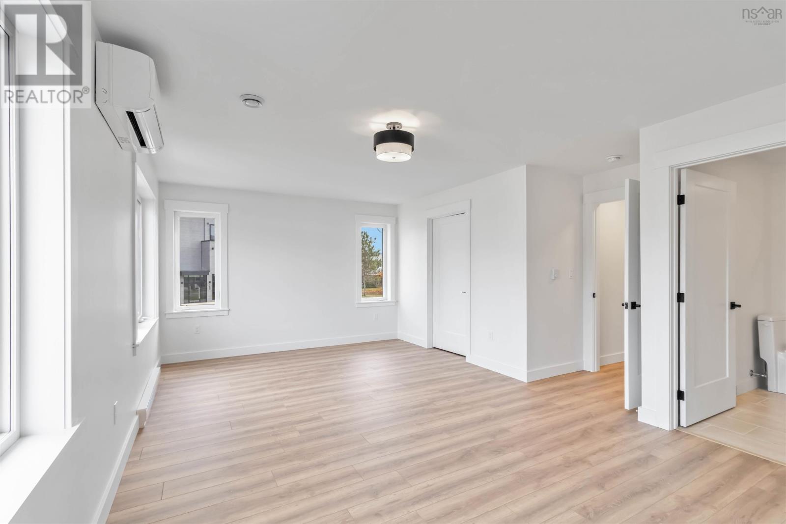 Property 25 of 37 of 2-Unit 2 Sherwood