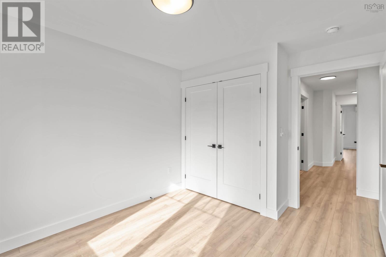 Property 22 of 37 of 2-Unit 2 Sherwood