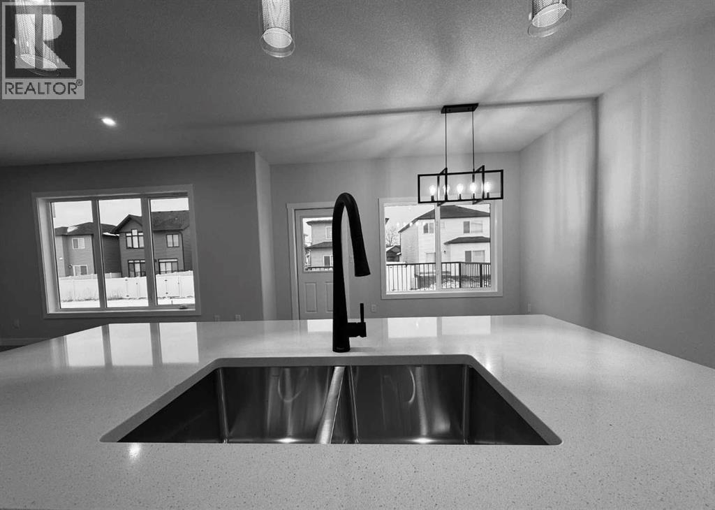 53 Emmett Crescent, Red Deer