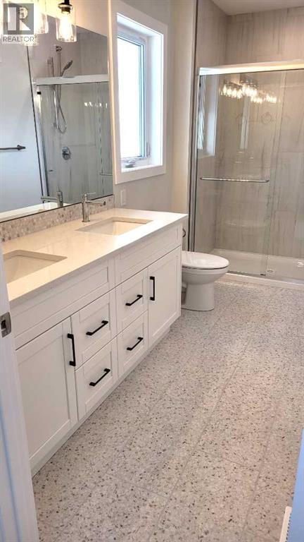 53 Emmett Crescent, Red Deer