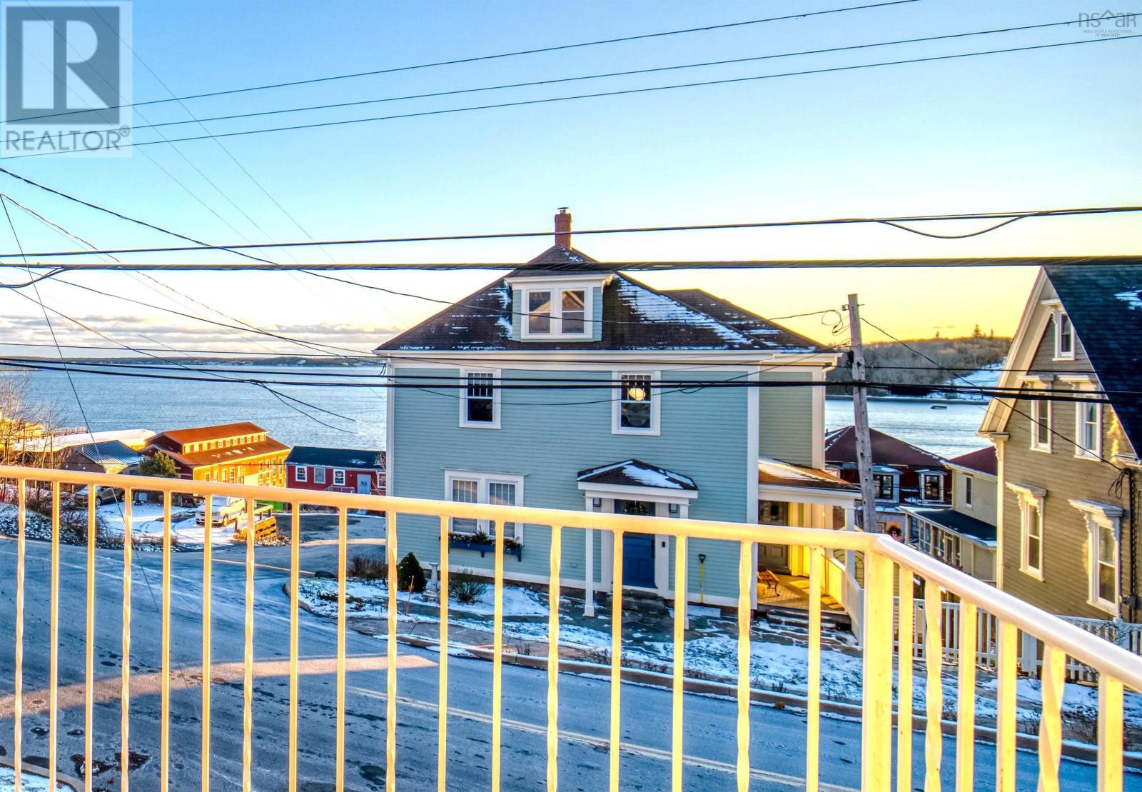 Property 33 of 49 of 243 Pelham Street