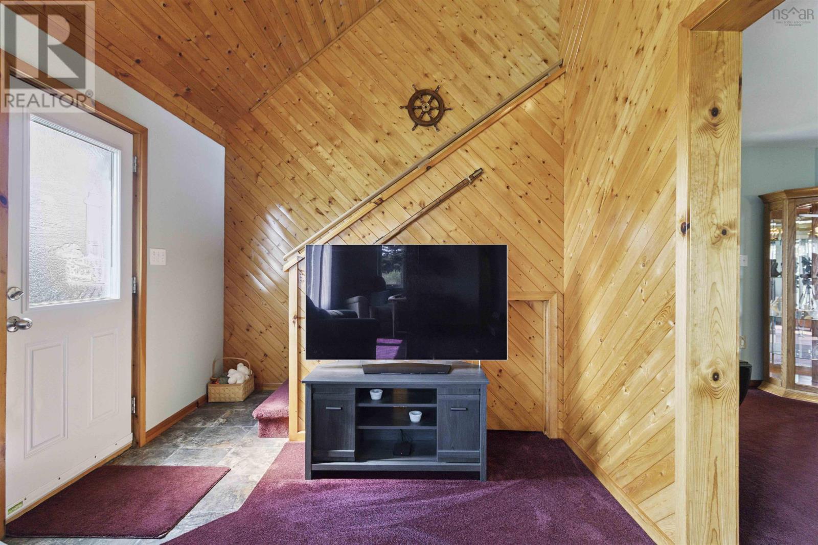 Property 43 of 50 of 55 Whos Hill Road