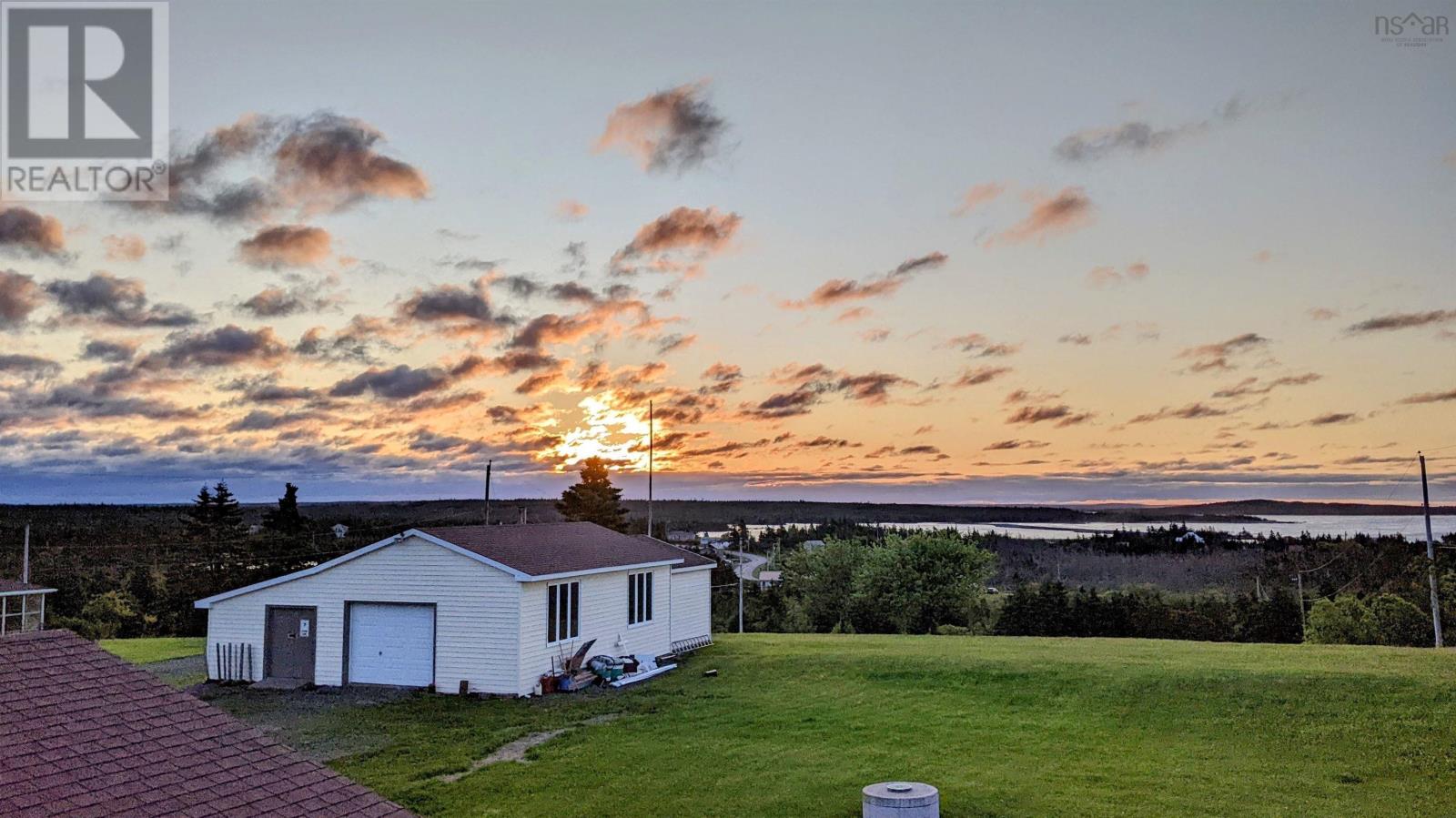 Property 47 of 50 of 55 Whos Hill Road