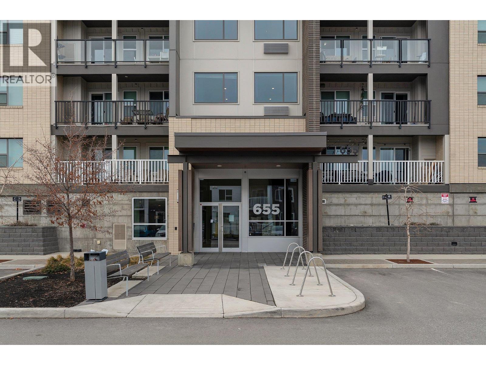 211 655 Academy Way, Kelowna