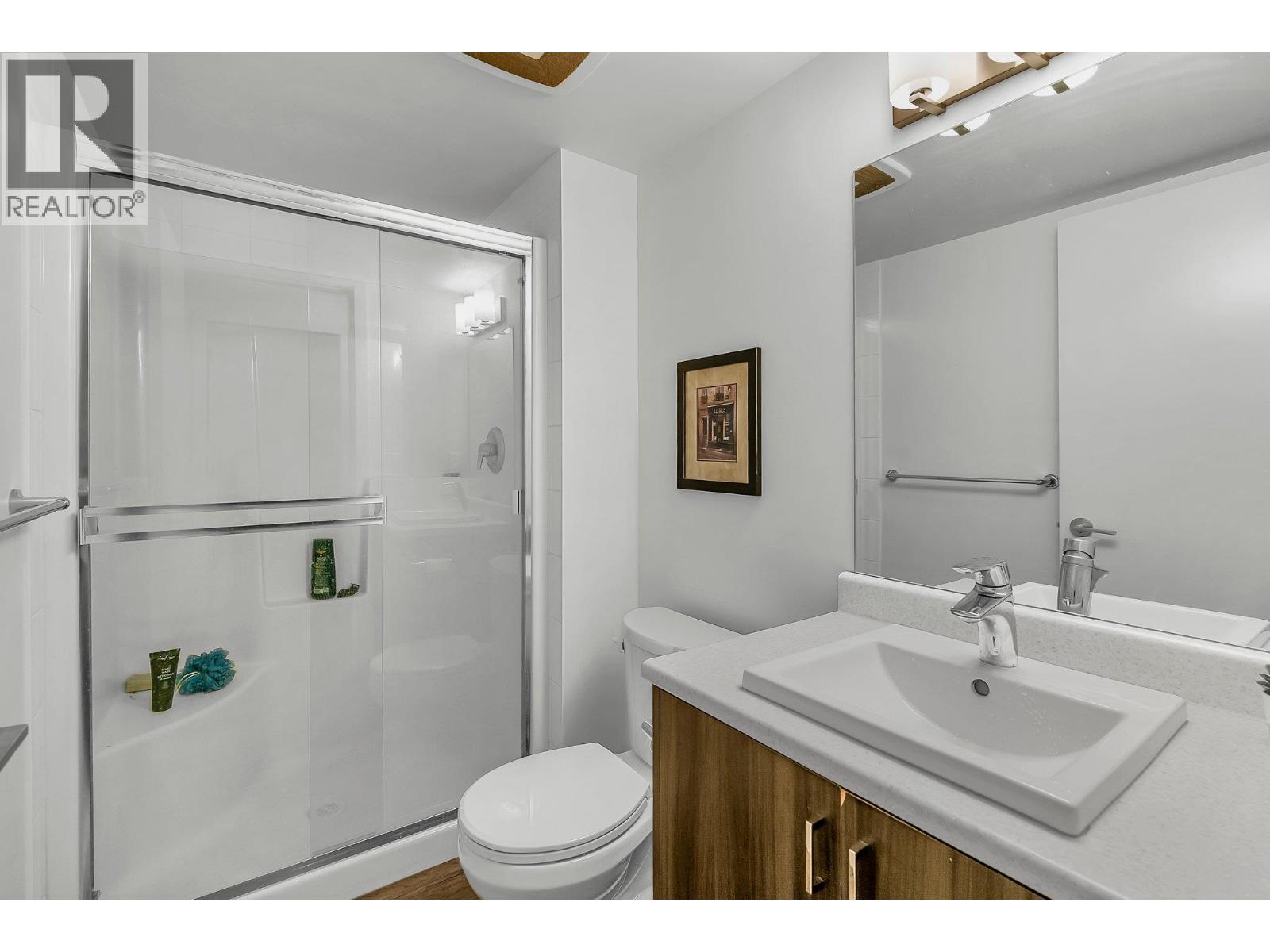 211 655 Academy Way, Kelowna