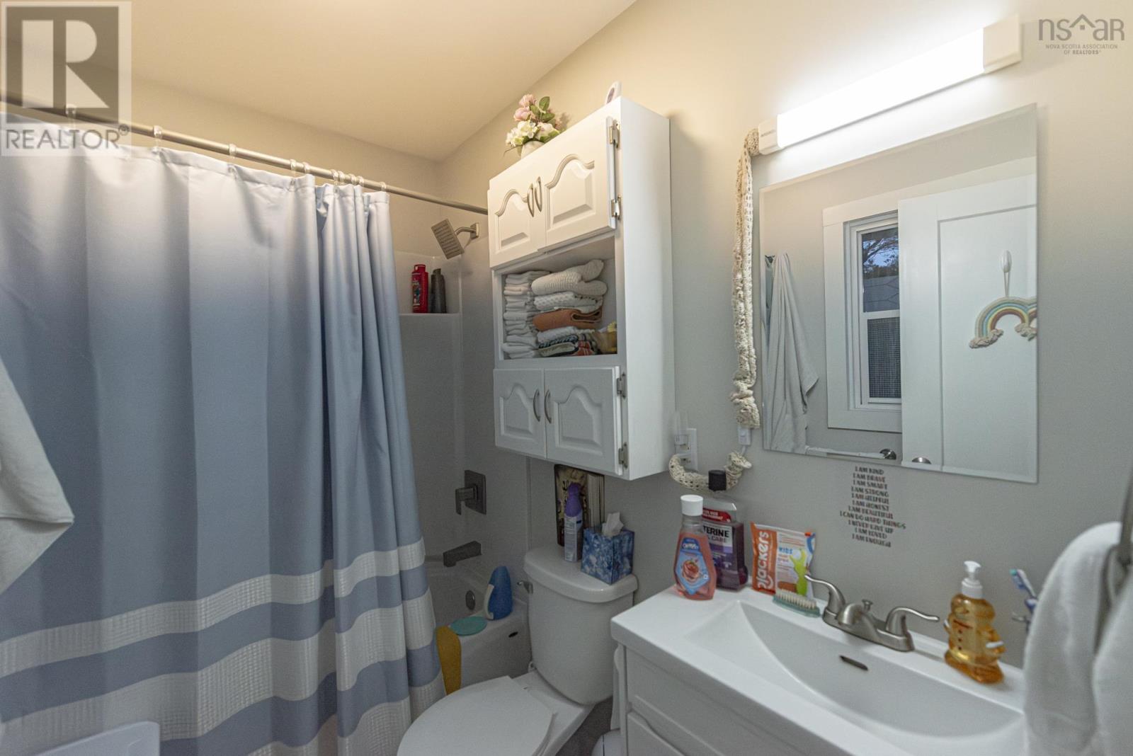 Property 22 of 32 of 344 Bennett Street