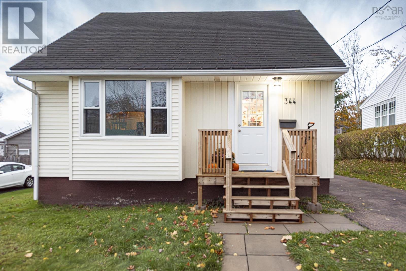 Property 13 of 32 of 344 Bennett Street