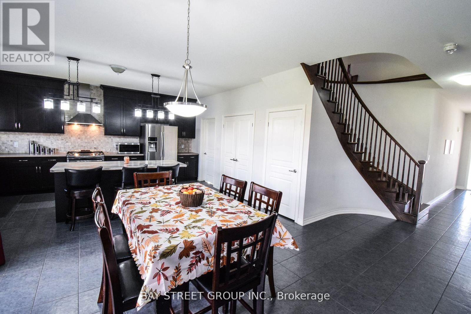 490 SILVERWOOD AVENUE - 9