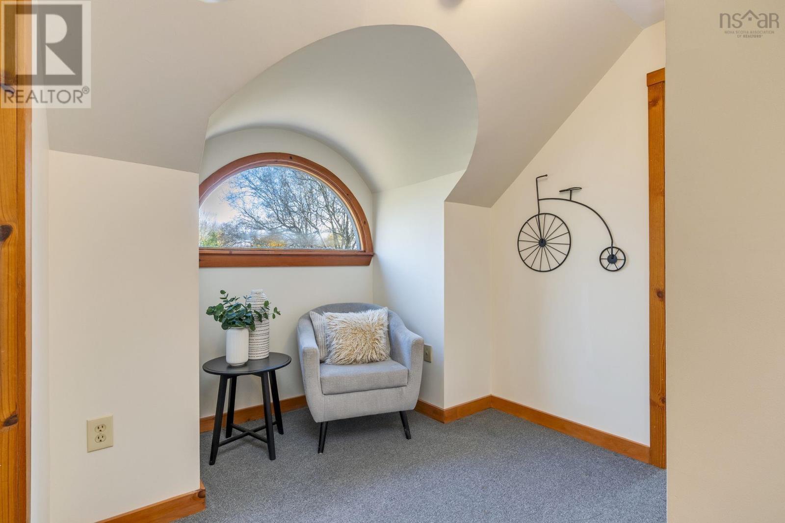 Property 9 of 41 of 567 Indian Point Road